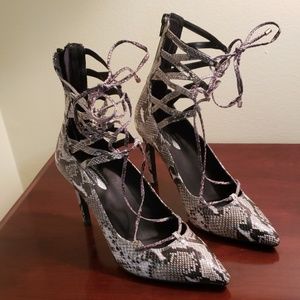 Jeffrey Campbell Hierro - grey ivory snake